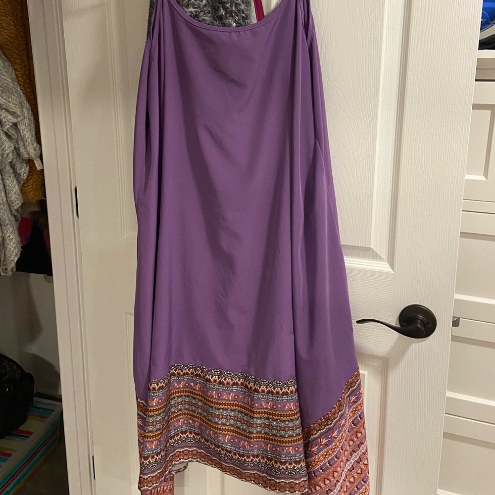 SHEIN Plus VCAY GEO Print Hanky Hem Cami Dress
